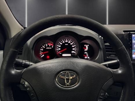 TOYOTA Hilux Caminhonete 3.0 16V 4P 4X4 SRV TURBO DIESEL CABINE DUPLA AUTOMTICO, Foto 7
