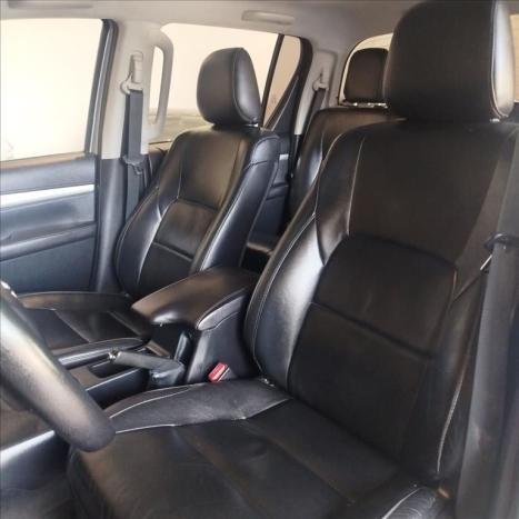 TOYOTA Hilux Caminhonete 2.8 16V 4P SR 4X4 DIESEL CABINE DUPLA AUTOMTICO, Foto 13