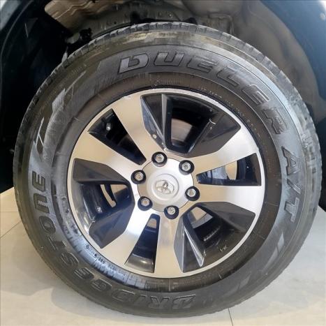 TOYOTA Hilux Caminhonete 2.8 16V 4P SR 4X4 DIESEL CABINE DUPLA AUTOMTICO, Foto 18