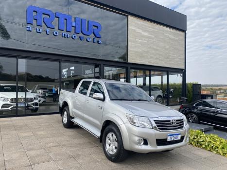 TOYOTA Hilux Caminhonete 2.7 16V 4P SRV FLEX CABINE DUPLA AUTOMTICO, Foto 3