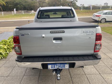 TOYOTA Hilux Caminhonete 2.7 16V 4P SRV FLEX CABINE DUPLA AUTOMTICO, Foto 13