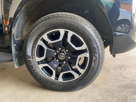 TOYOTA Hilux Caminhonete 2.8 16V SRV 4X4 DIESEL CABINE DUPLA AUTOMTICO, Foto 10