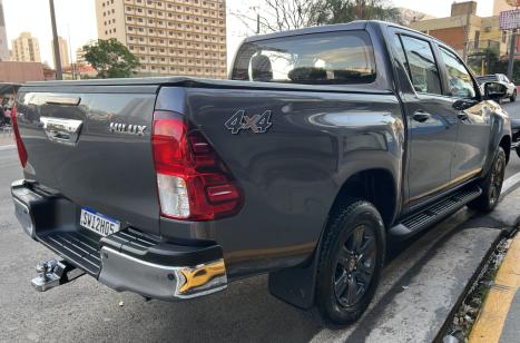 TOYOTA Hilux Caminhonete 2.8 16V 4P SR 4X4 DIESEL CABINE DUPLA AUTOMTICO, Foto 5