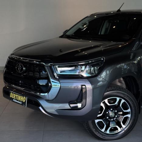TOYOTA Hilux Caminhonete 2.8 16V 4P SRX DIESEL CABINE DUPLA, Foto 2