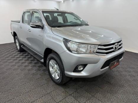 TOYOTA Hilux Caminhonete 2.8 16V SRV 4X4 DIESEL CABINE DUPLA AUTOMTICO, Foto 2