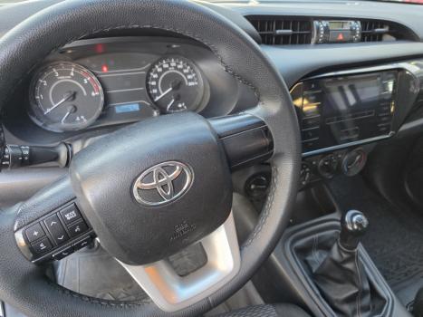 TOYOTA Hilux Caminhonete 2.8 16V  LOW M4FD 4X4 TURBO DIESEL CABINE DUPLA, Foto 8