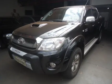 TOYOTA Hilux Caminhonete 3.0 4P 4X4 SRV TURBO DIESEL CABINE DUPLA AUTOMTICO, Foto 1