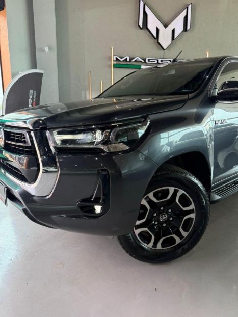TOYOTA Hilux Caminhonete 2.8 16V 4P SRX DIESEL CABINE DUPLA, Foto 2