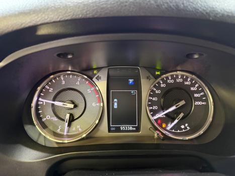 TOYOTA Hilux Caminhonete 2.8 16V SRV 4X4 DIESEL CABINE DUPLA AUTOMTICO, Foto 10