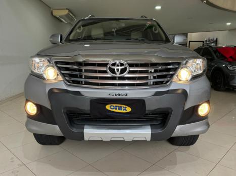 TOYOTA Hilux SW4 2.7 16V 4P SR FLEX AUTOMTICO, Foto 6