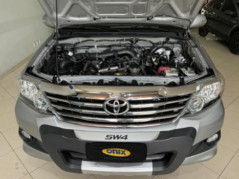 TOYOTA Hilux SW4 2.7 16V 4P SR FLEX AUTOMTICO, Foto 14