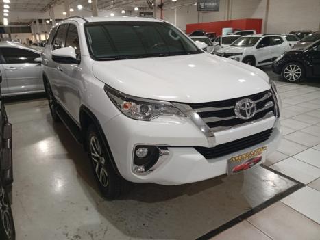 TOYOTA Hilux SW4 2.7 16V 4P FLEX SRV 7 LUGARES AUTOMTICO, Foto 1