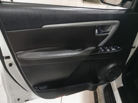 TOYOTA Hilux SW4 2.7 16V 4P FLEX SRV 7 LUGARES AUTOMTICO, Foto 5