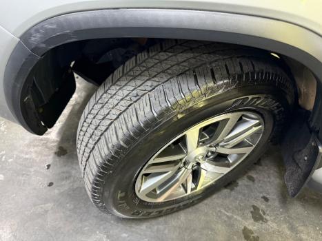 TOYOTA Hilux SW4 2.7 16V 4P FLEX SR 7 LUGARES AUTOMTICO, Foto 16
