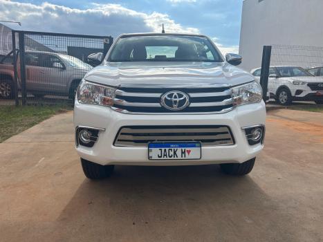 TOYOTA Hilux SW4 2.7 16V 4P SR FLEX, Foto 6