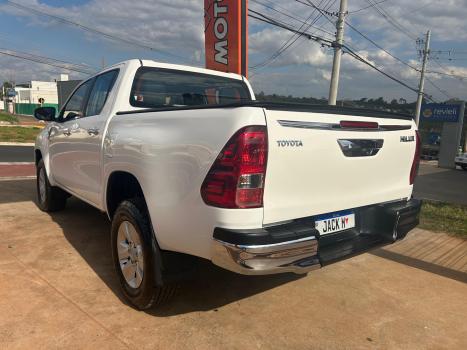 TOYOTA Hilux SW4 2.7 16V 4P SR FLEX, Foto 9