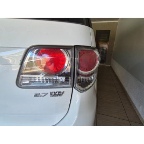 TOYOTA Hilux SW4 2.7 16V 4P SR FLEX AUTOMTICO, Foto 12
