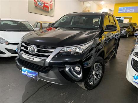 TOYOTA Hilux SW4 2.8 4P SRX 4X4 TURBO DIESEL AUTOMTICO, Foto 1