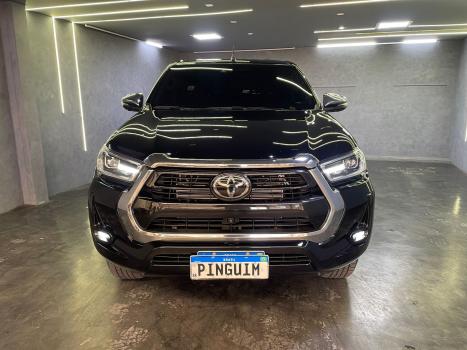 TOYOTA Hilux SW4 2.8 4P SRX 4X4 TURBO DIESEL AUTOMTICO, Foto 8