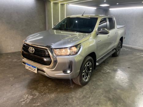 TOYOTA Hilux SW4 2.8 4P SRX 4X4 TURBO DIESEL AUTOMTICO, Foto 2