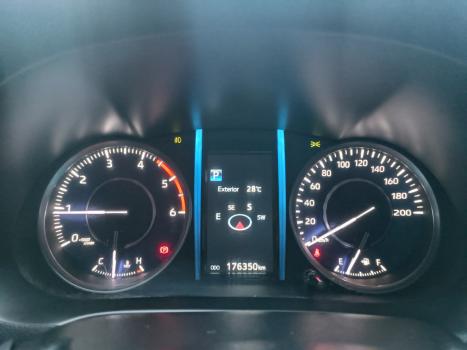 TOYOTA Hilux SW4 2.8 16V 4P SRX 4X4 7 LUGARES TURBO DIESEL AUTOMTICO, Foto 14