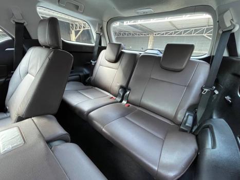 TOYOTA Hilux SW4 2.8 16V 4P SRX 4X4 7 LUGARES TURBO DIESEL AUTOMTICO, Foto 16