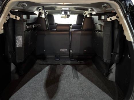 TOYOTA Hilux SW4 2.8 16V 4P SRX 4X4 7 LUGARES TURBO DIESEL AUTOMTICO, Foto 12