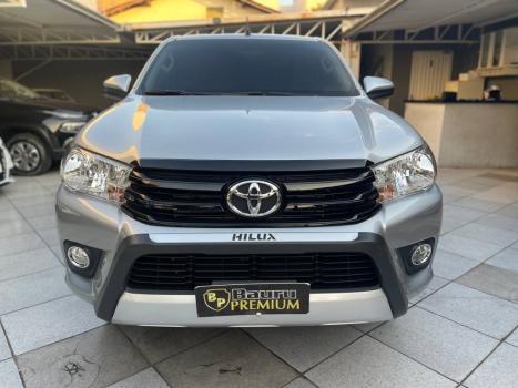 TOYOTA Hilux SW4 2.8 4P 4X4 TURBO DIESEL, Foto 3
