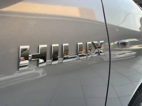 TOYOTA Hilux SW4 2.8 4P 4X4 TURBO DIESEL, Foto 8