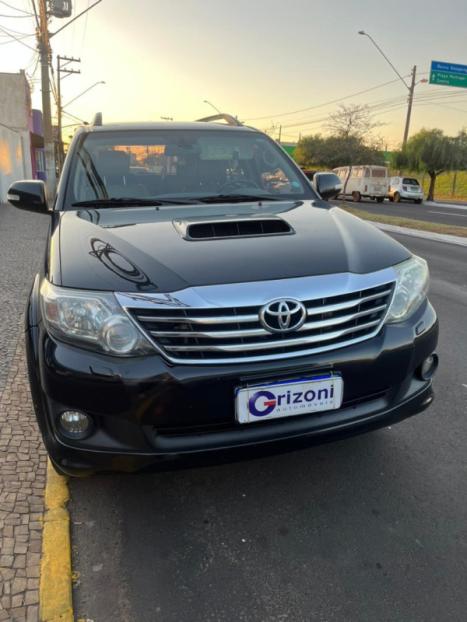 TOYOTA Hilux SW4 3.0 16V 4P 4X4 SRV TURBO DIESEL, Foto 1