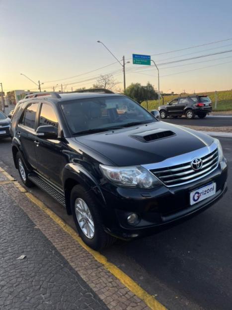 TOYOTA Hilux SW4 3.0 16V 4P 4X4 SRV TURBO DIESEL, Foto 2