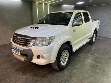 TOYOTA Hilux SW4 3.0 V6 12V 4P 4X4, Foto 2