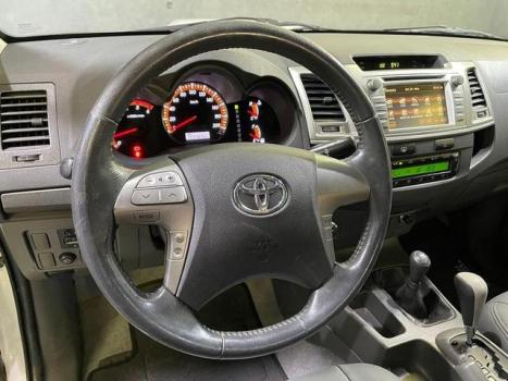 TOYOTA Hilux SW4 3.0 V6 12V 4P 4X4, Foto 13