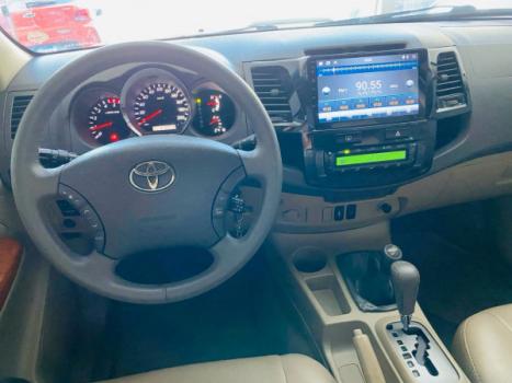 TOYOTA Hilux SW4 3.0 16V 4P SRV 4X4 7 LUGARES TURBO DIESEL AUTOMTICO, Foto 12