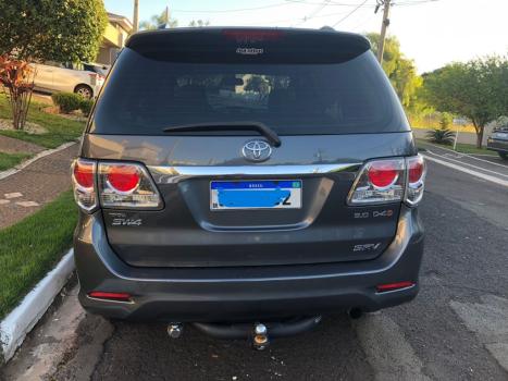 TOYOTA Hilux SW4 3.0 16V 4P SRV 4X4 TURBO DIESEL AUTOMTICO, Foto 7