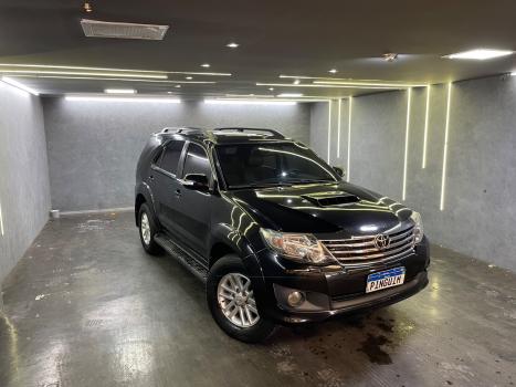 TOYOTA Hilux SW4 3.0 16V 4P SRV 4X4 TURBO DIESEL AUTOMTICO, Foto 1