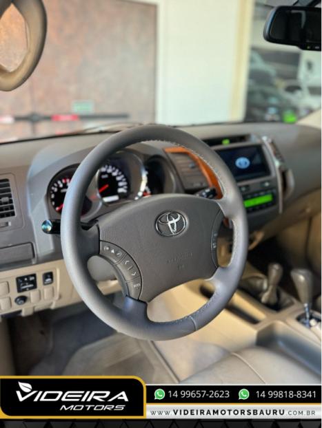 TOYOTA Hilux SW4 3.0 16V 4P SRV 4X4 7 LUGARES TURBO DIESEL AUTOMTICO, Foto 8