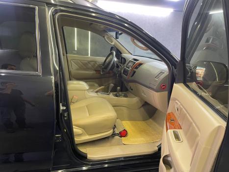 TOYOTA Hilux SW4 3.0 16V 4P SRV 4X4 7 LUGARES TURBO DIESEL AUTOMTICO, Foto 15