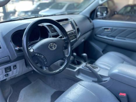 TOYOTA Hilux SW4 3.0 16V 4P SRV 4X4 TURBO DIESEL AUTOMTICO, Foto 8