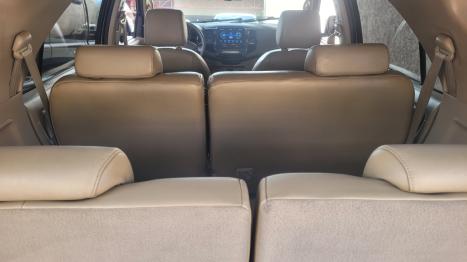 TOYOTA Hilux SW4 3.0 16V 4P SRV 4X4 7 LUGARES TURBO DIESEL AUTOMTICO, Foto 13