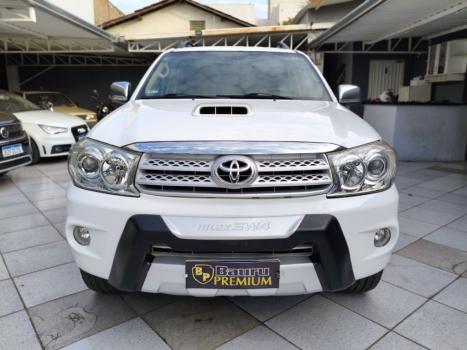 TOYOTA Hilux SW4 3.0 16V 4P SRV 4X4 7 LUGARES TURBO DIESEL AUTOMTICO, Foto 6