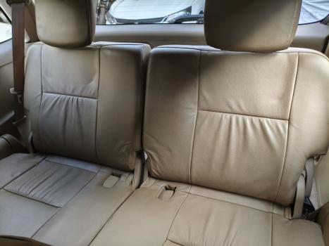 TOYOTA Hilux SW4 3.0 16V 4P SRV 4X4 7 LUGARES TURBO DIESEL AUTOMTICO, Foto 8