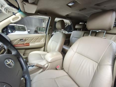 TOYOTA Hilux SW4 3.0 16V 4P SRV 4X4 7 LUGARES TURBO DIESEL AUTOMTICO, Foto 14