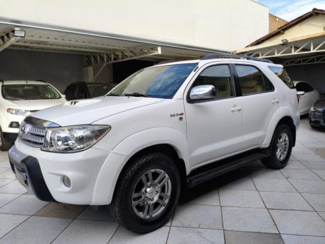 TOYOTA Hilux SW4 3.0 16V 4P SRV 4X4 7 LUGARES TURBO DIESEL AUTOMTICO, Foto 15
