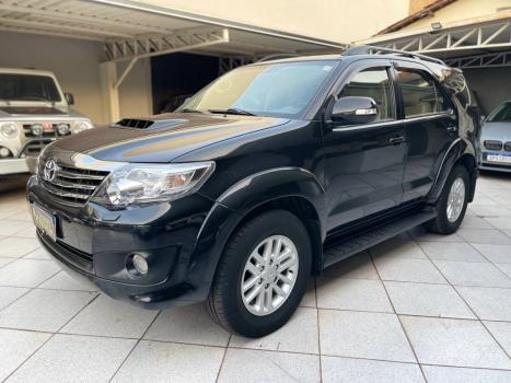 TOYOTA Hilux SW4 , Foto 4