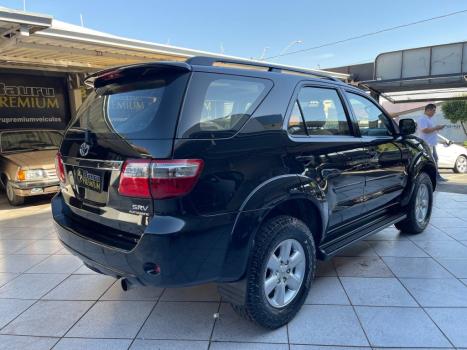 TOYOTA Hilux SW4 , Foto 2