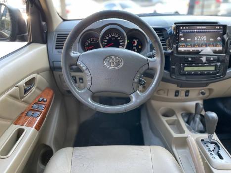 TOYOTA Hilux SW4 , Foto 13