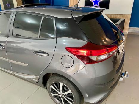 TOYOTA Yaris Hatch 1.5 16V 4P FLEX XLS MULTIDRIVE AUTOMTICO CVT, Foto 5