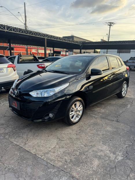 TOYOTA Yaris Hatch 1.3 16V 4P FLEX XL, Foto 1
