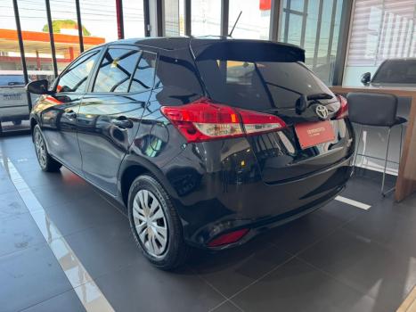 TOYOTA Yaris Hatch 1.5 16V 4P FLEX XL MULTIDRIVE AUTOMTICO CVT, Foto 6